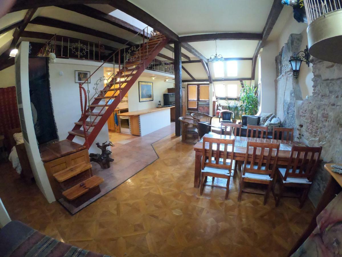 Apartman Downtown *